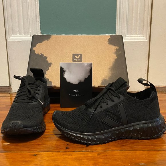 Rick Owens Shoes - RICK OWENS x Veja Sustainable V-Knit Sneakers